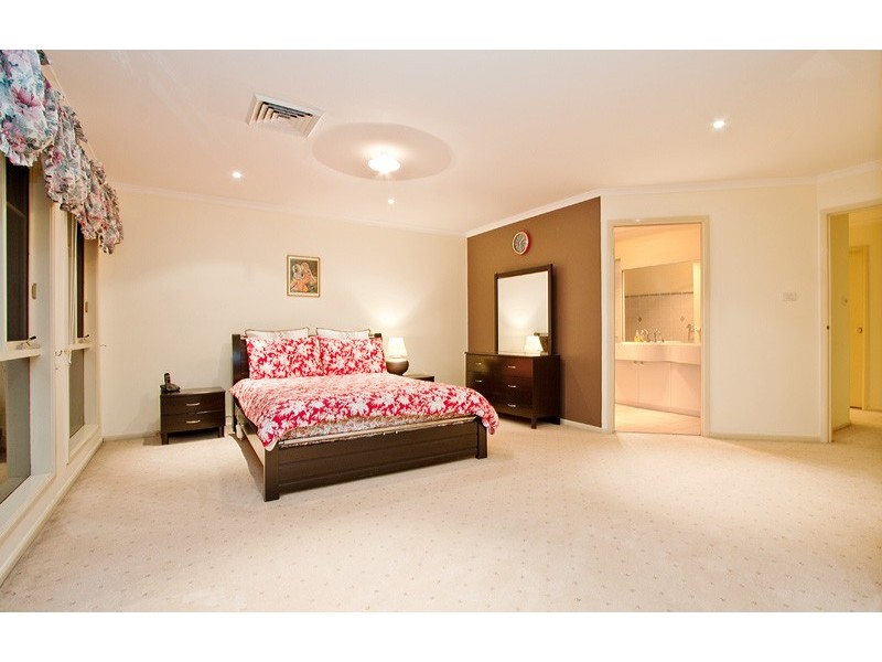 17 Pelorus Avenue, Voyager Point NSW 2172