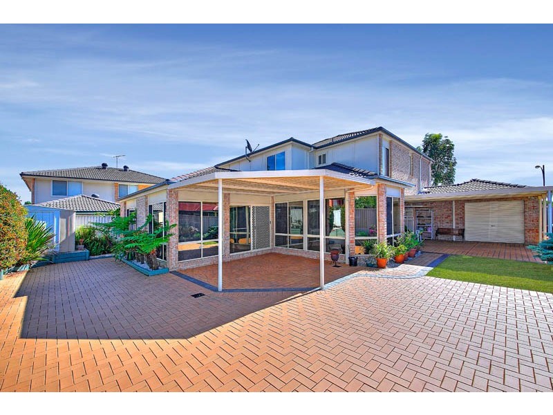 17 Pelorus Avenue, Voyager Point NSW 2172