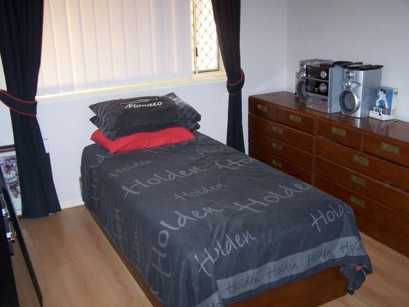 27 Anchorage Circuit, Point Vernon QLD 4655