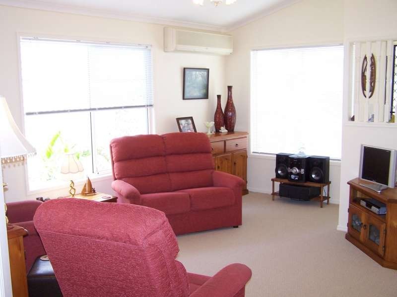 103 Mermaid Avenue, Bay Drive, Pialba QLD 4655