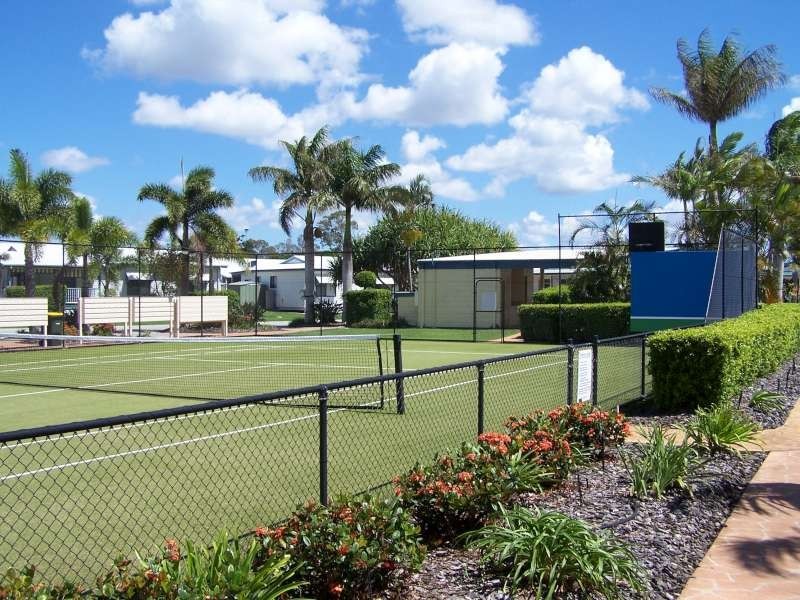 135 Coral Avenue Bay Drive, Pialba QLD 4655