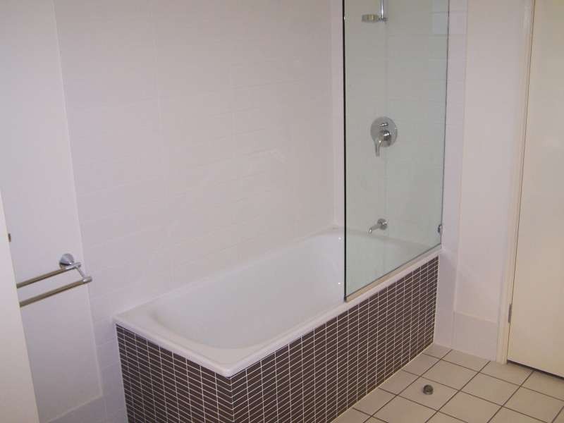 Unit 35 Whale Cove, 68 Pulgul Street, Urangan QLD 4655