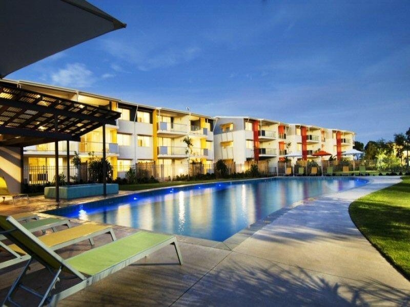 Unit 35 Whale Cove, 68 Pulgul Street, Urangan QLD 4655