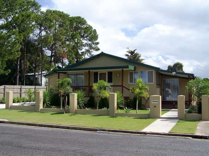 37 Neils Street, Pialba QLD 4655