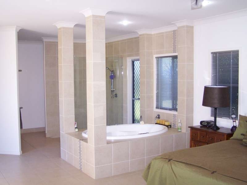33 Ocean Park Drive, Dundowran Beach QLD 4655