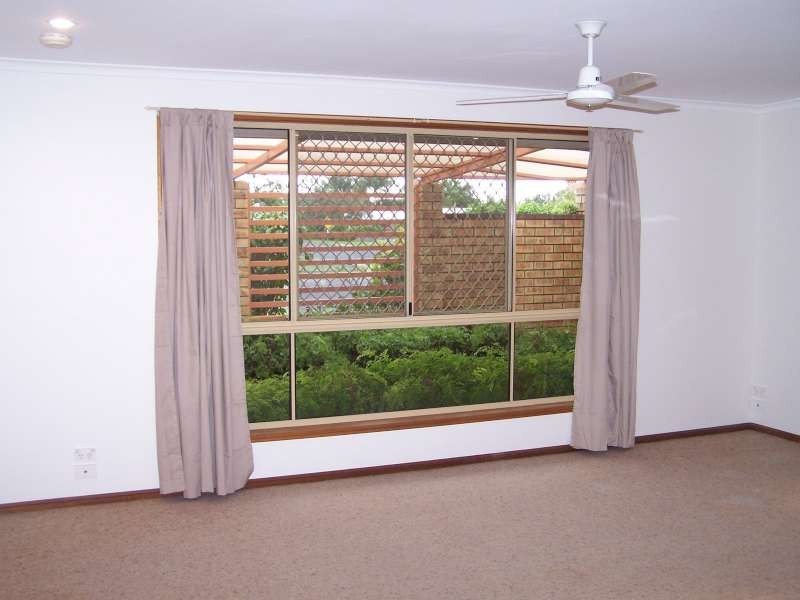 39 Grevillea Street, Kawungan QLD 4655