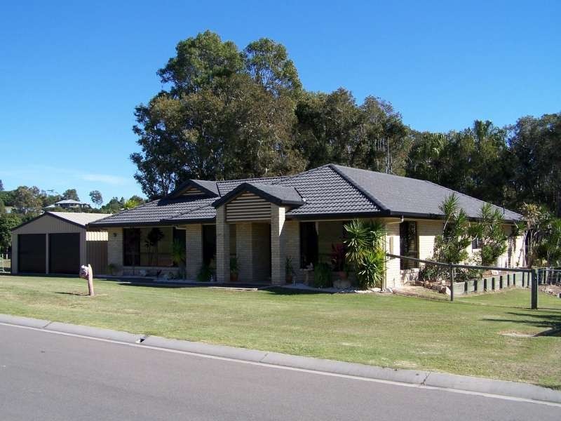 4 Chiquita Court, Dundowran Beach QLD 4655