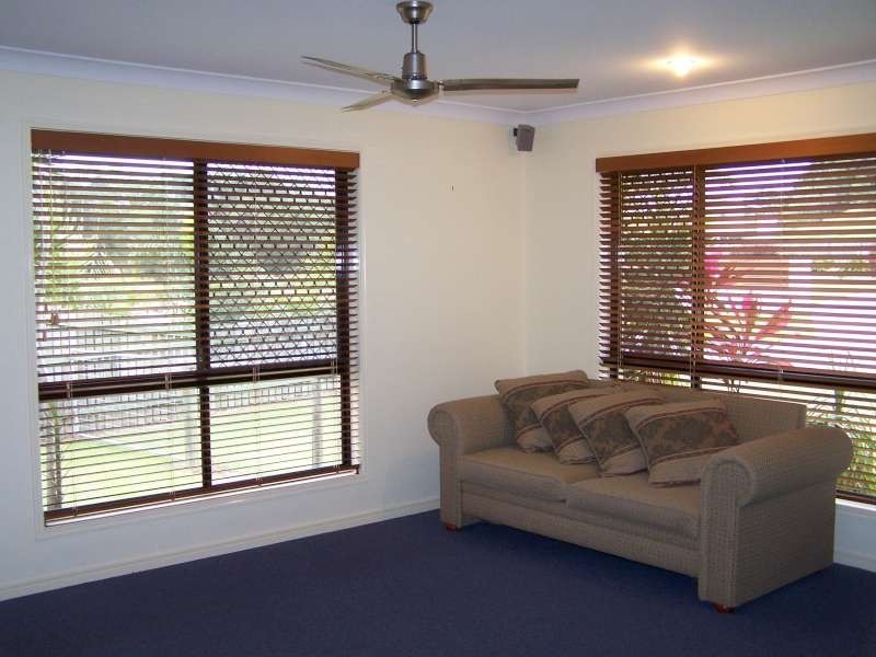 4 Chiquita Court, Dundowran Beach QLD 4655