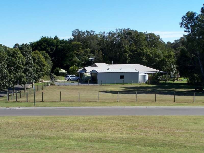 2 Chiquita Court, Dundowran Beach QLD 4655