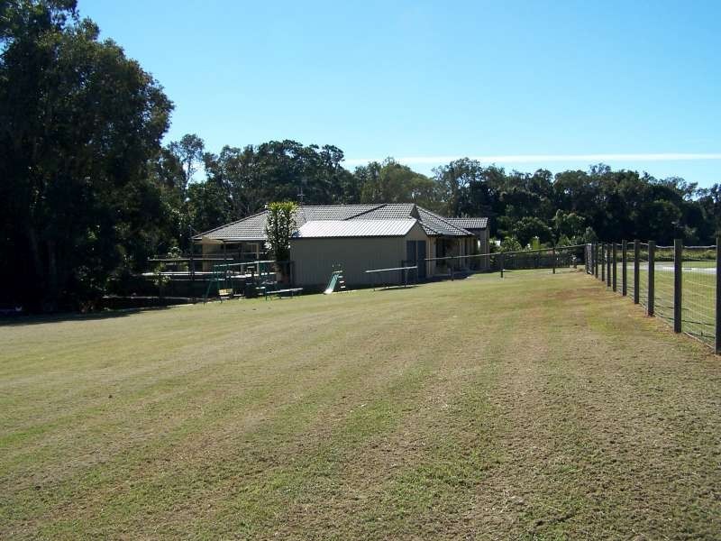 2 Chiquita Court, Dundowran Beach QLD 4655