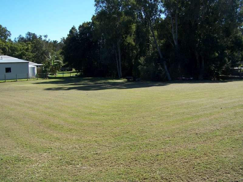 2 + 4 Chiquita Court, Dundowran Beach QLD 4655