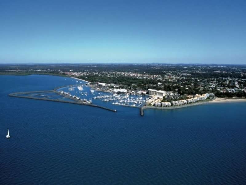 Level 3 305/637 Charlton Esplanade, Urangan QLD 4655