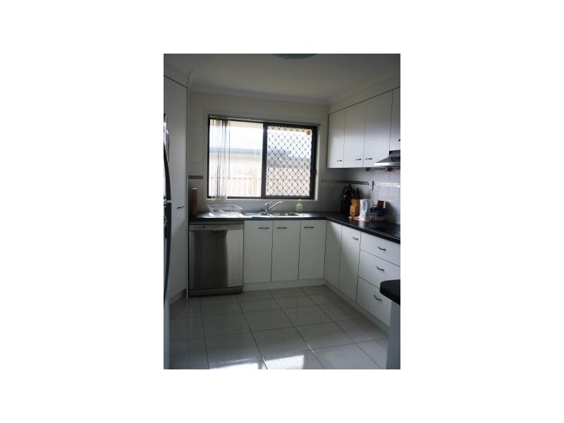 Point Vernon QLD 4655