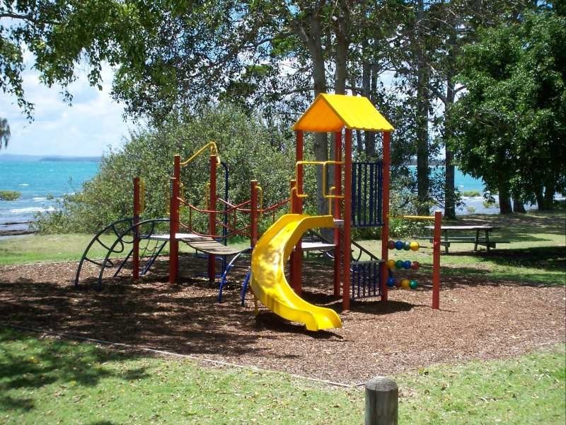 Point Vernon QLD 4655