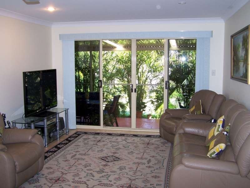 58 Murphy Street, Point Vernon QLD 4655