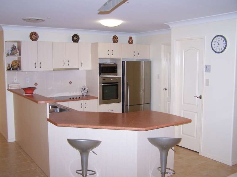 58 Murphy Street, Point Vernon QLD 4655