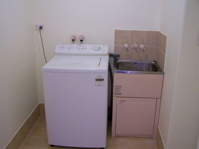 58 Murphy Street, Point Vernon QLD 4655