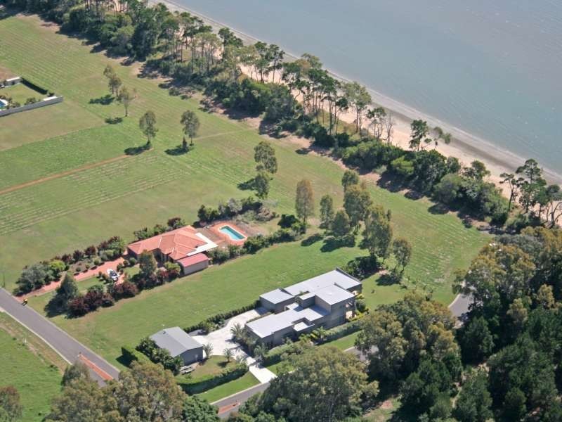 1 Dundowran Beach Esplanade, Dundowran Beach QLD 4655