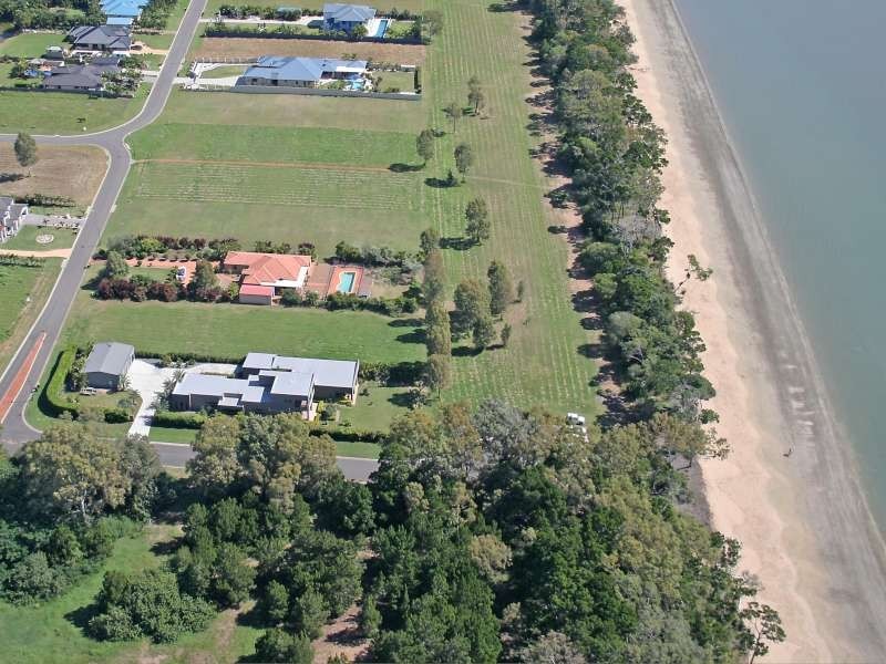 1 Dundowran Beach Esplanade, Dundowran Beach QLD 4655