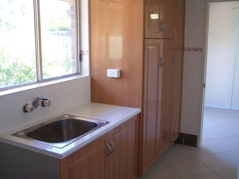 3 Doss Court, Urraween QLD 4655