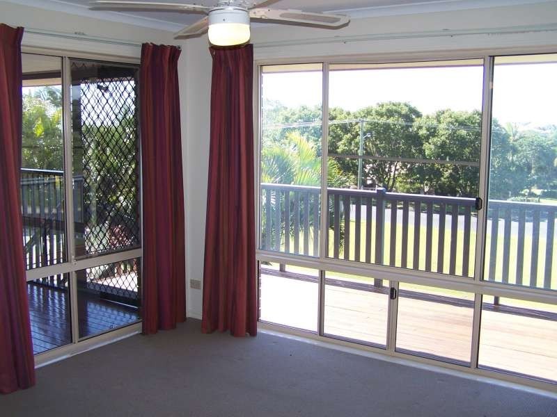 3 Doss Court, Urraween QLD 4655