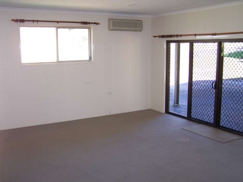 3 Doss Court, Urraween QLD 4655