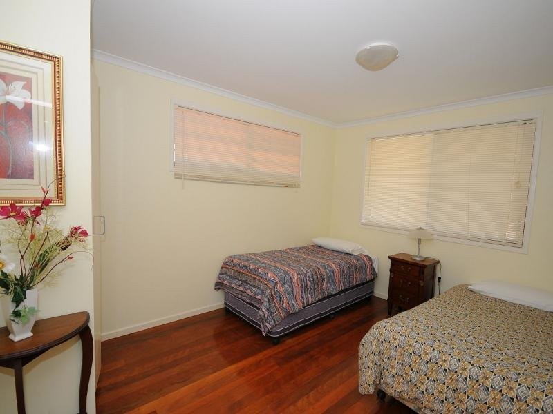 92 – 94 Cypress Street, Torquay QLD 4655