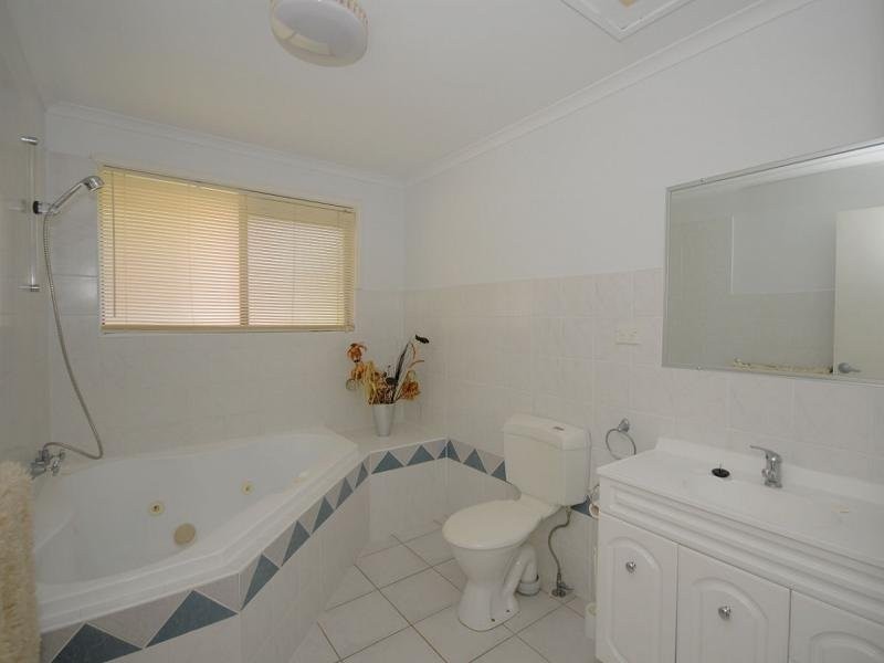 92 – 94 Cypress Street, Torquay QLD 4655
