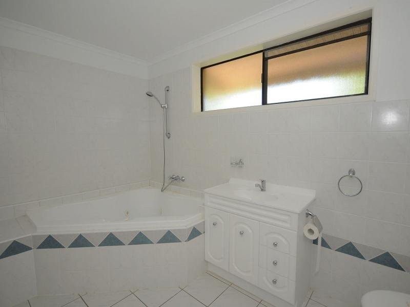 92 – 94 Cypress Street, Torquay QLD 4655
