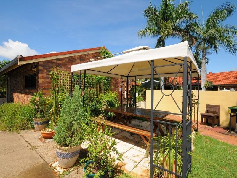 92 – 94 Cypress Street, Torquay QLD 4655