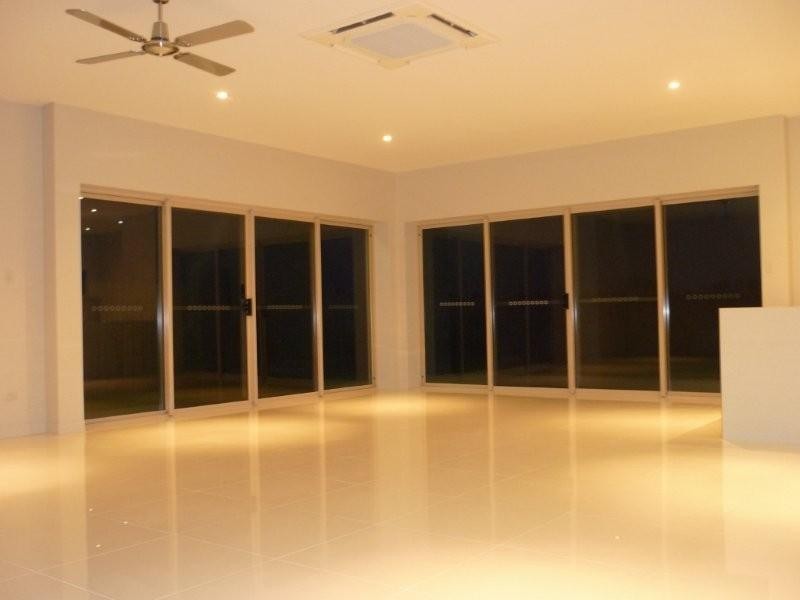 3 Mermaid Court, Mariners Cove, Eli Waters QLD 4655