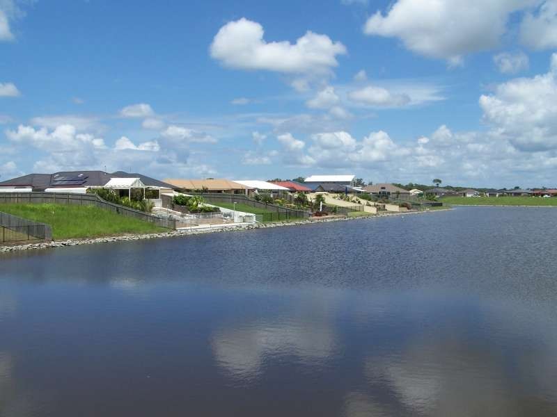 Lot 3 (43 -45) Endeavour Way, Mariners Cove, Eli Waters QLD 4655