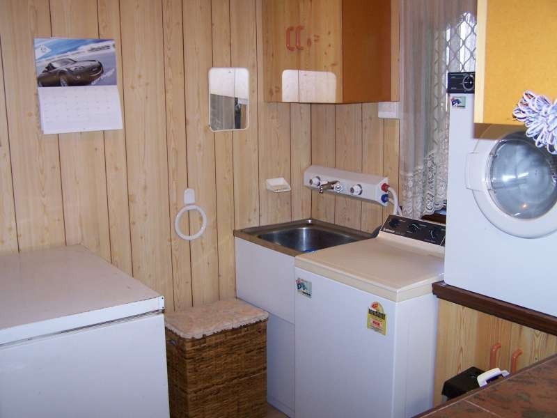 16 Saunders Street, Point Vernon QLD 4655