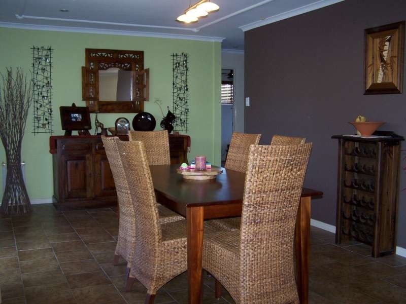 16 Saunders Street, Point Vernon QLD 4655