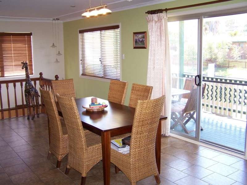 16 Saunders Street, Point Vernon QLD 4655