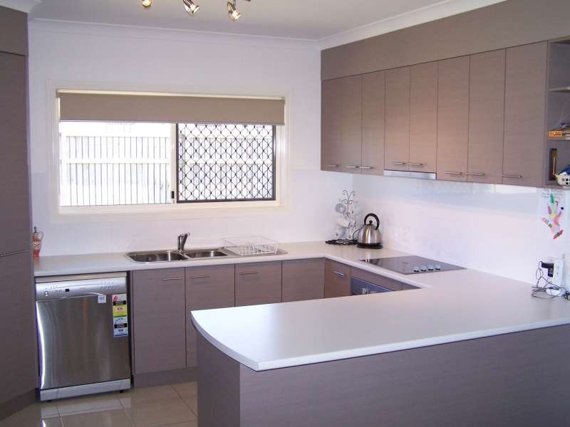 14 Teresa Street, Nikenbah, Kawungan QLD 4655