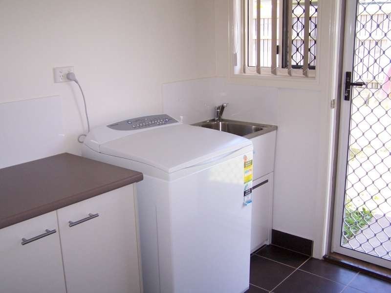 14 Teresa Street, Nikenbah, Kawungan QLD 4655