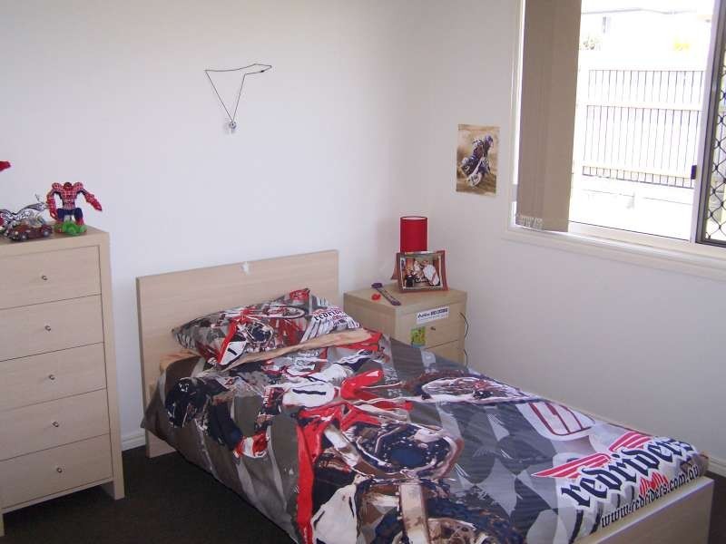 14 Teresa Street, Nikenbah, Kawungan QLD 4655