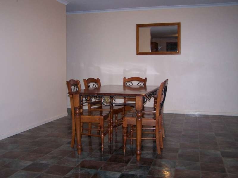 46 Squire Street, Kawungan QLD 4655