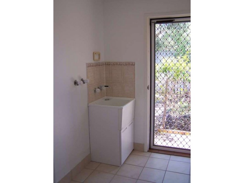 15 Caswell Court, Torquay QLD 4655