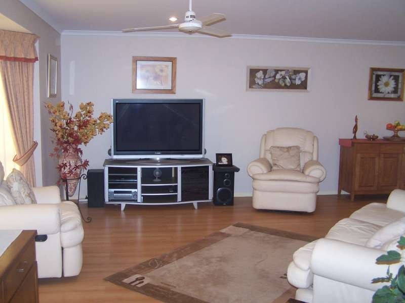 Point Vernon QLD 4655