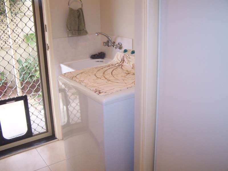 Point Vernon QLD 4655