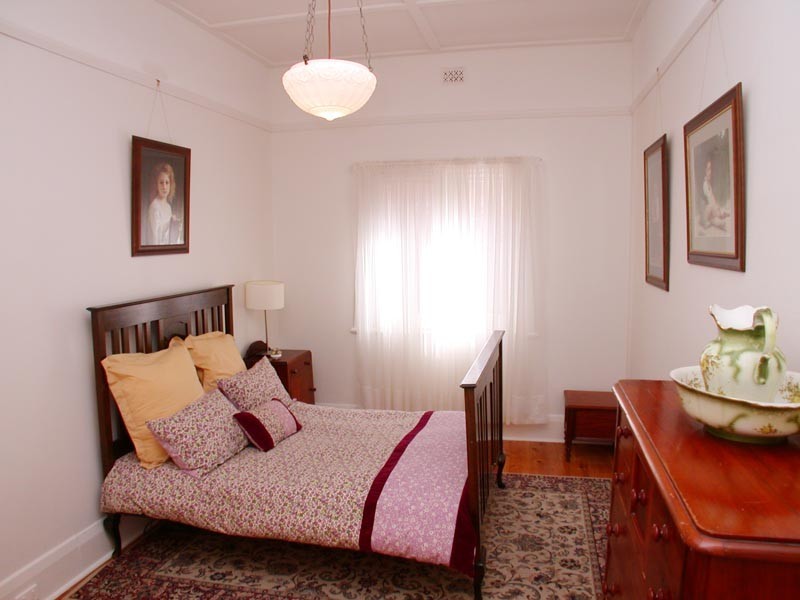 12a Robert Street, Glenelg South SA 5045