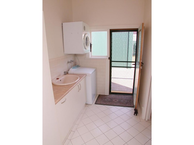 12a Robert Street, Glenelg South SA 5045