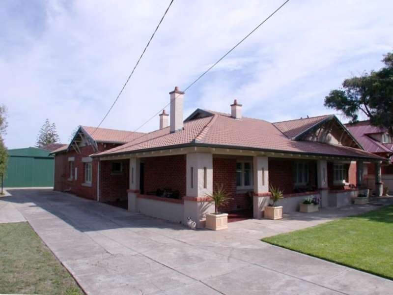 12a Robert Street, Glenelg South SA 5045