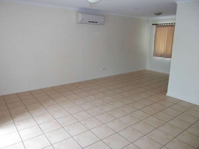 5a Johnston Boulevard, Urraween QLD 4655