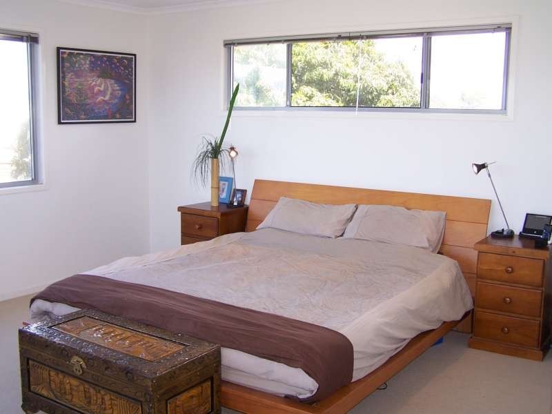 Point Vernon QLD 4655