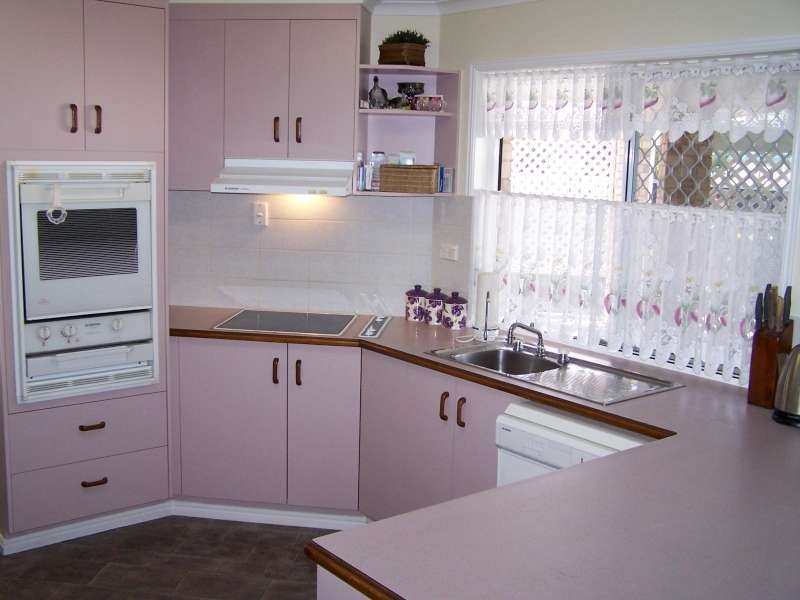 10 Bergin Court, Torquay QLD 4655