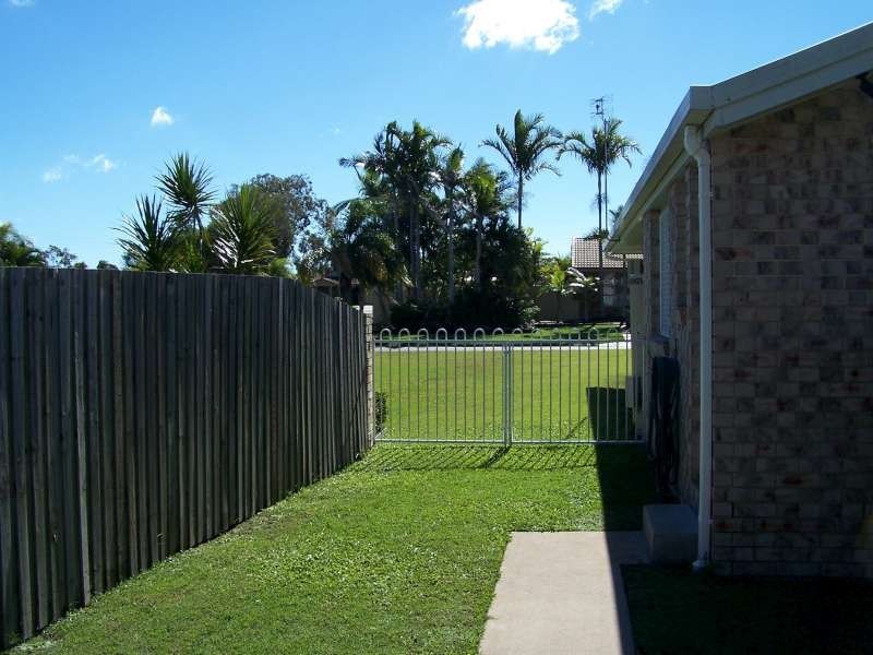 10 Bergin Court, Torquay QLD 4655