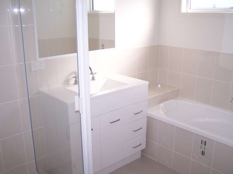 Lot 103 Bounty Circuit, Eli Waters QLD 4655